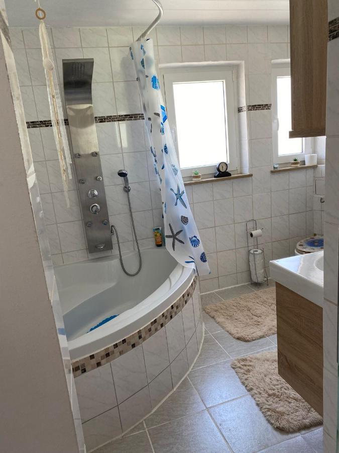 Ferienwohnung Zur Roni Treuchtlingen Exterior photo